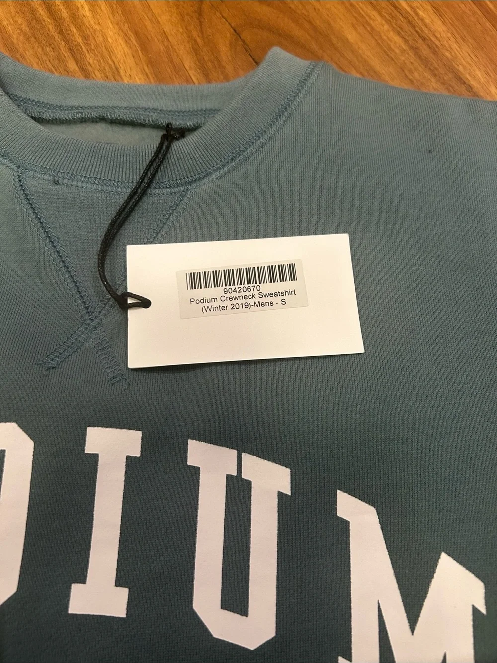 Men's Crewneck Sweatshirt in Sage Green NWT small